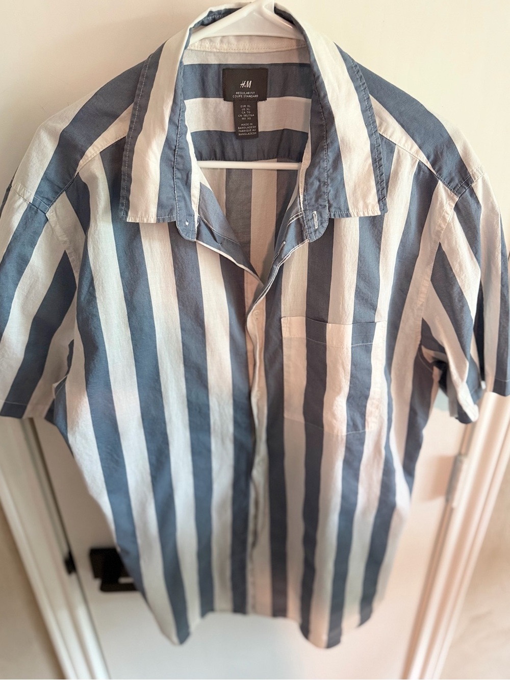 H&M Blue and White Vertical Stripe Short Sleeve Button-Down XL